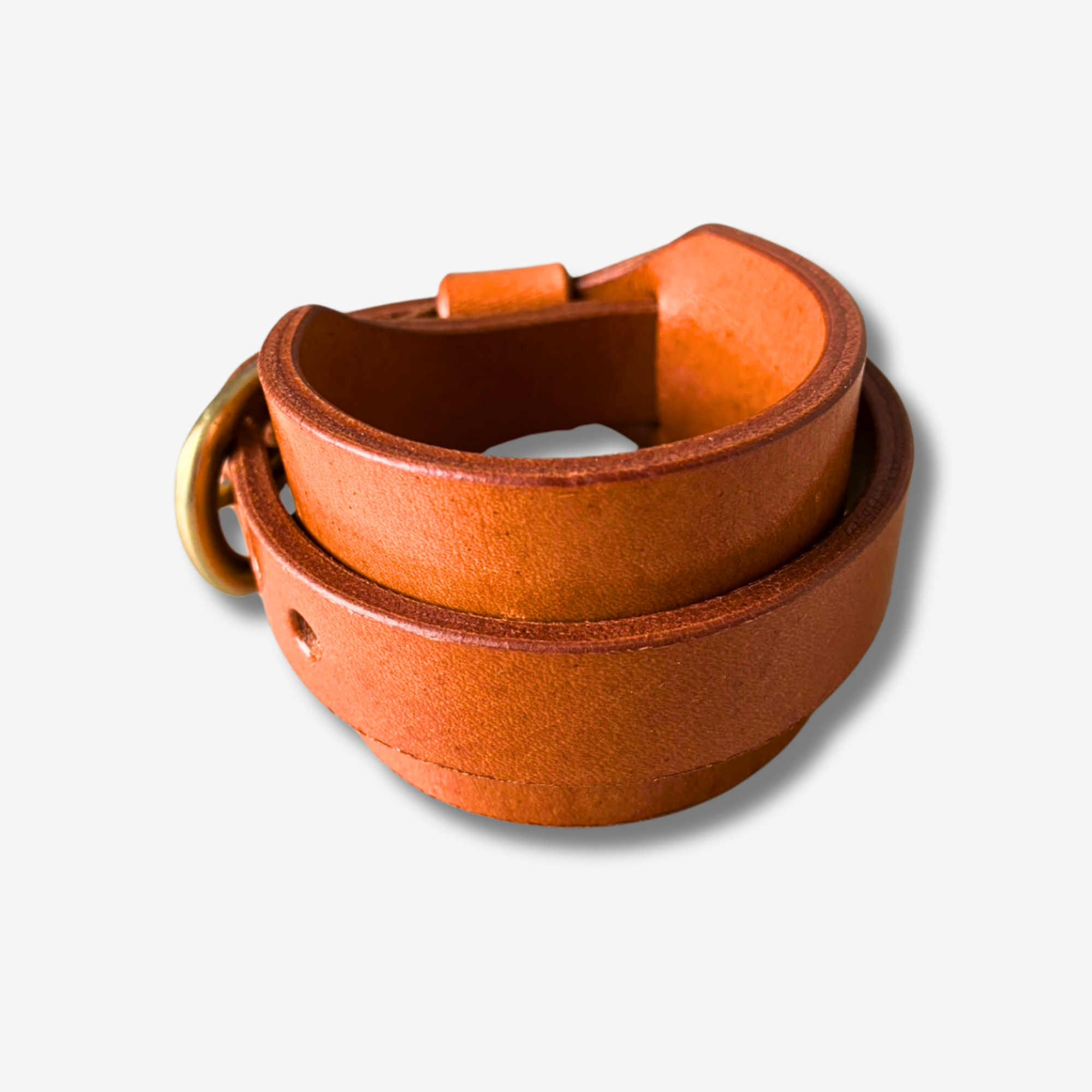 CHAOTIC ORIGIN DUBの日本製レザー製ダッカールブレス、プロ用で高品質なシザーケースに最適。